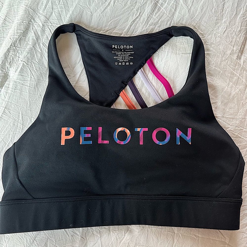 NWT Peloton strappy sports bra